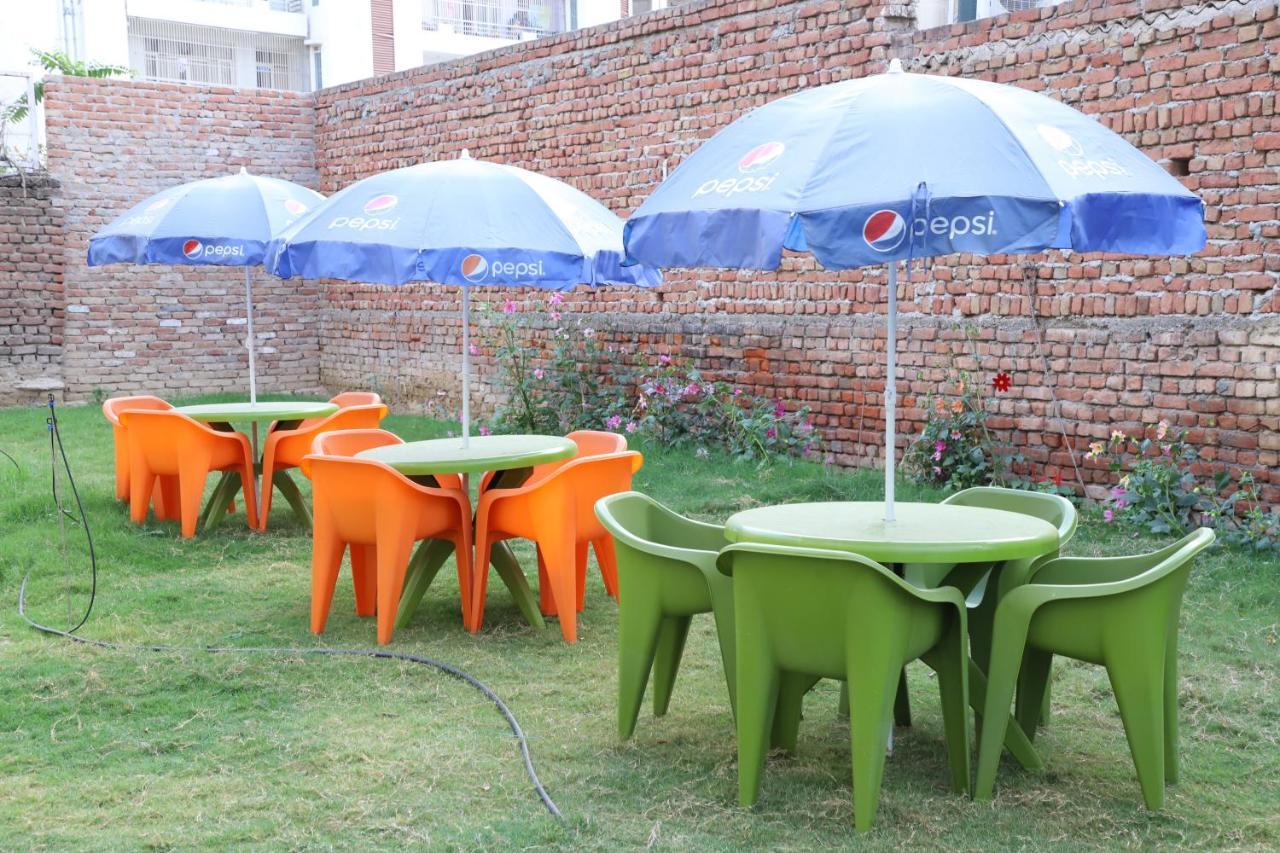 Hotel Dream Comfort Agra  Exterior photo